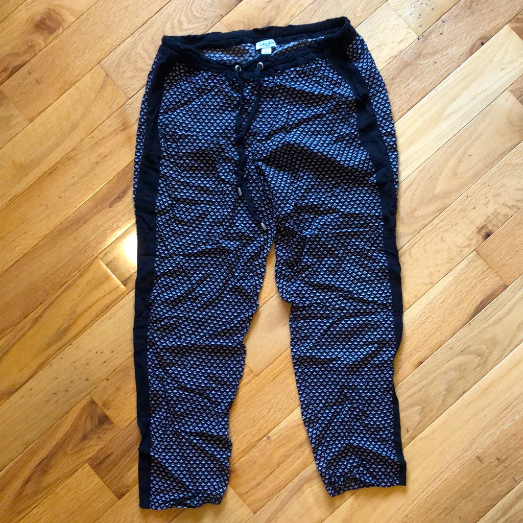 Splendid Capris